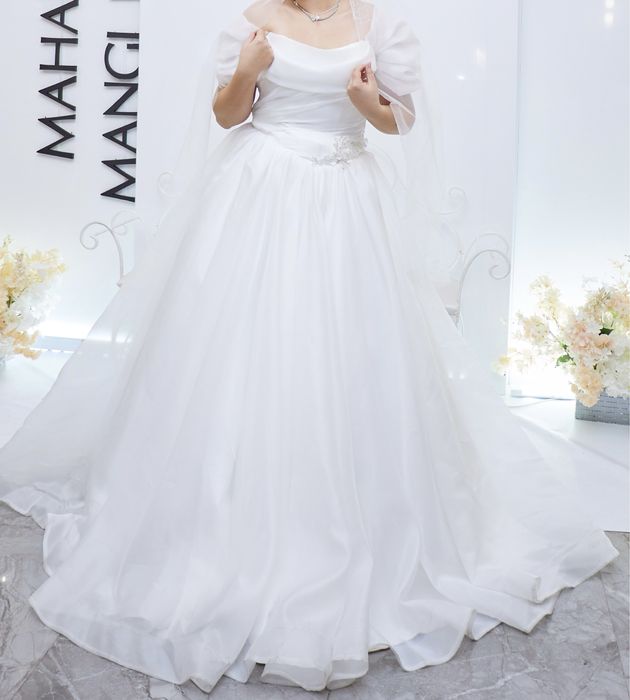 Продаю новое Свадебное платье