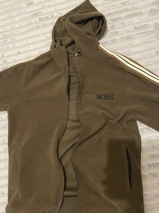 продам босс кофту