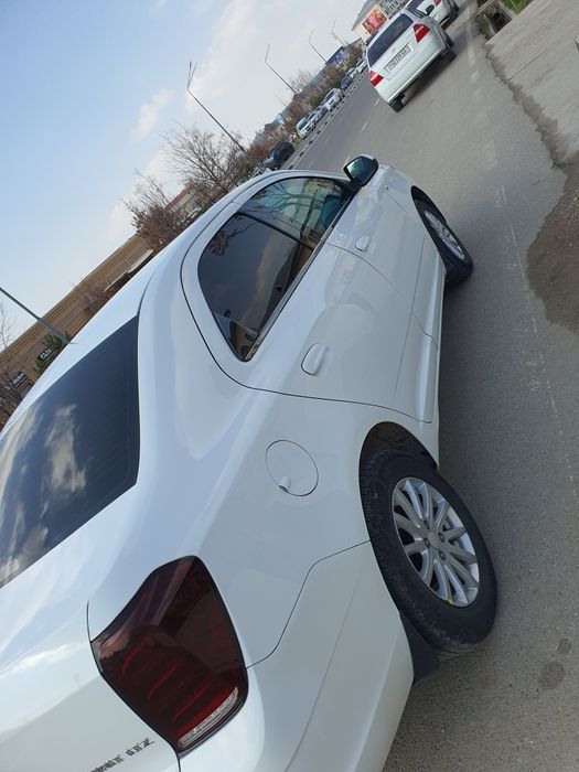 Срочни сотилади...