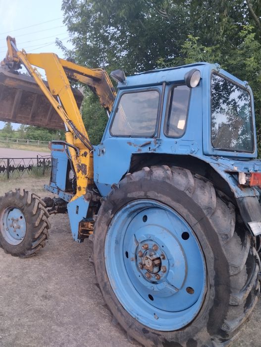 Продам трактор беларус мтз-82 с Кунам