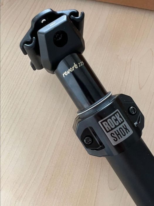 Dropper RockShox Reverb AXS full box Garantie