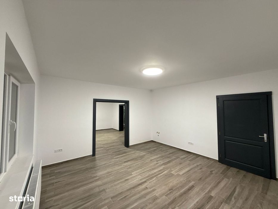 Imobil,casa s.u 120 mp, 2 bai, curte 500mp, terasa,nemobilat