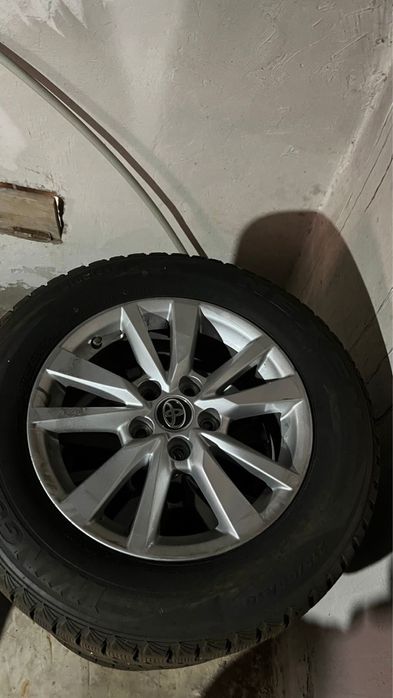 Шиналар және дискалар сатылады