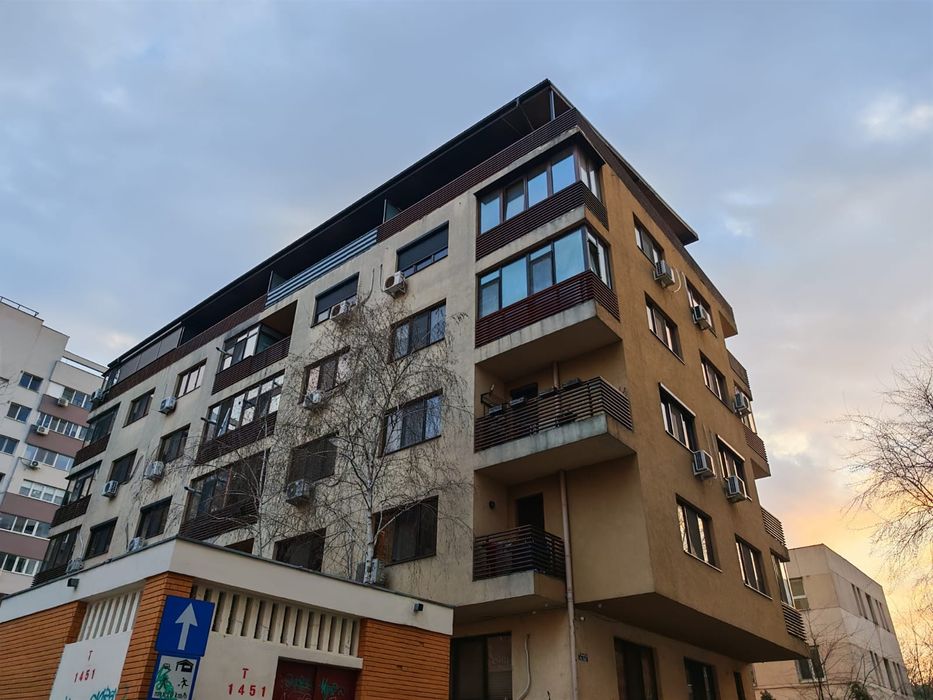 Închiriez garsoniera langa metrou Lujerului