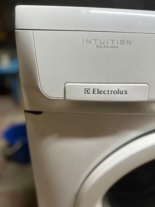 Стиральная машина Electrolux