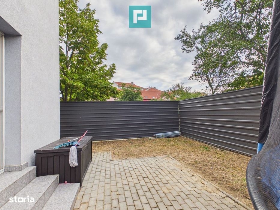 Apartament cu 3 camere si curte in Alfa