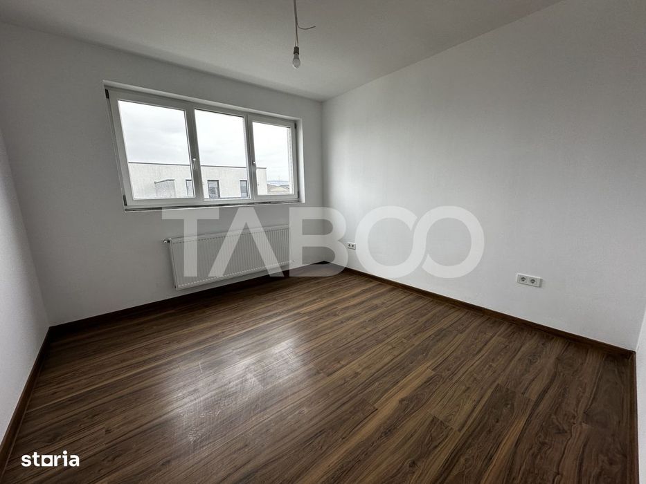 Apartament de vanzare 3 camere 2 bai logie balcon si 1 loc de parcare — fotografia 1