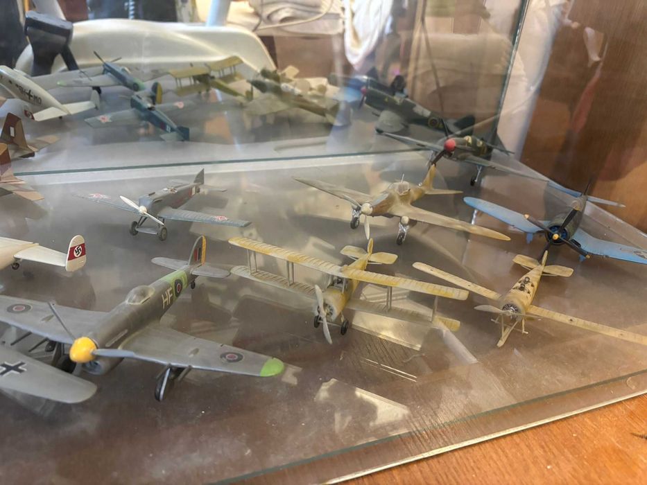 Machete aviaoane scara 1/72