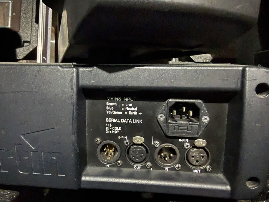 Martin Mac 250 Entour