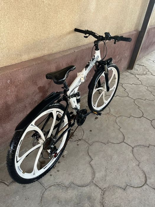 Спортивный велосипед