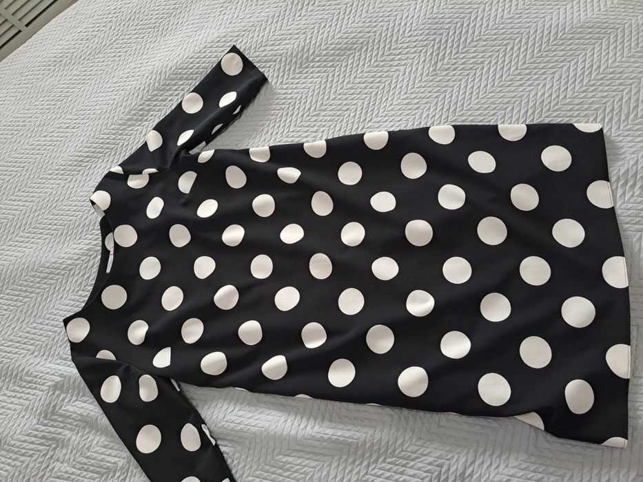 платья 48 размера 5000 тг