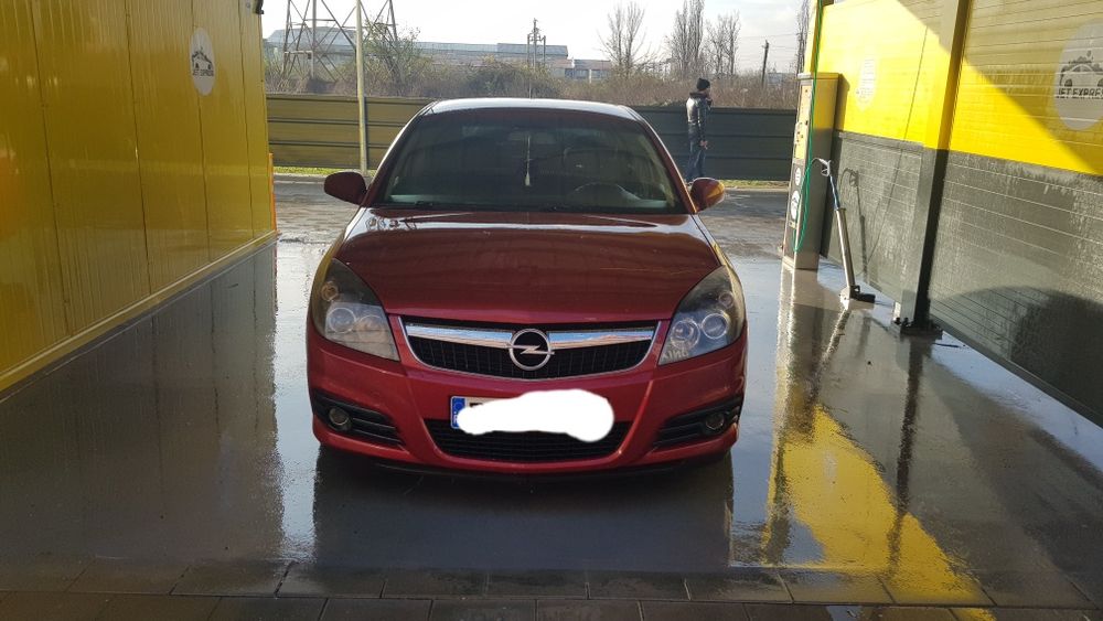 Opel vectra c . .