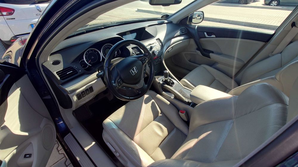 Honda accord 8 2.2 idtec