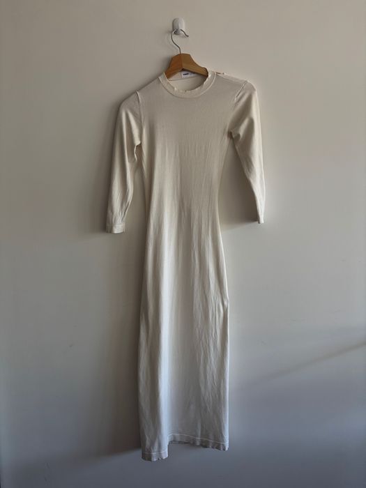 Ефектна рокля с открит гръб от About You XS-S