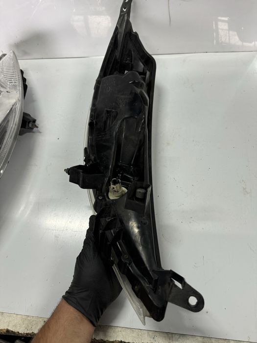 Far Nissan Juke dreapta/stanga stare impecabila!