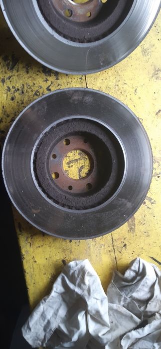 Спирачни дискове за фиат Браво 2 - 285