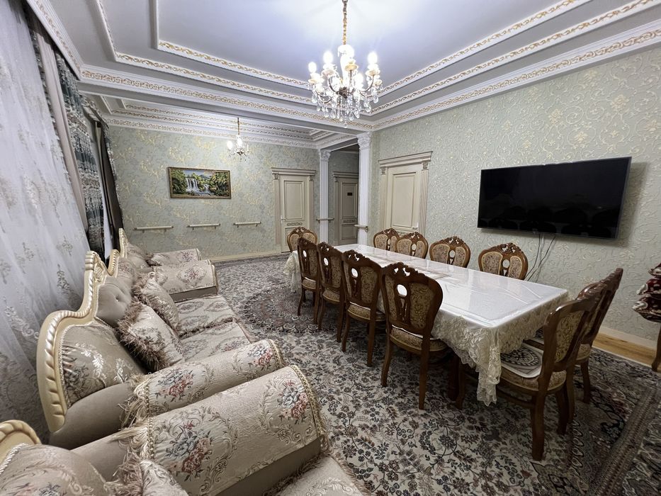 Продаётся СРОЧНО дом Юнусобод Регистон заезжай и живи!