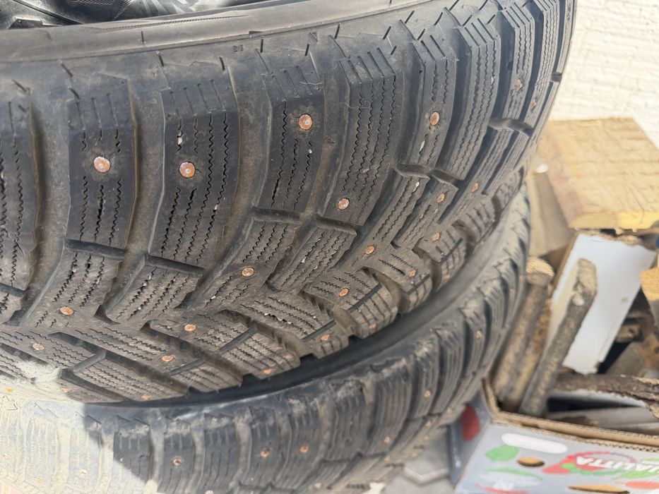 Продаетс шины  R17.  265/65/17
