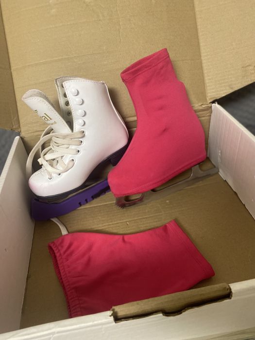 Продам профессиональные коньки