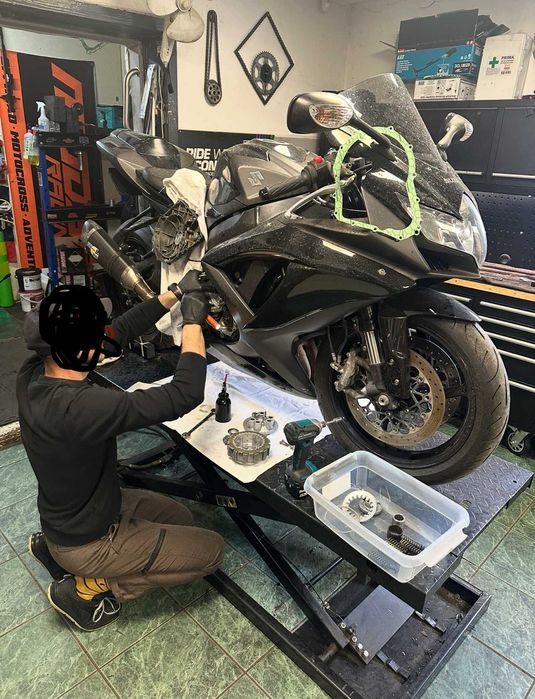 Vand Suzuki GsxR 750cc K9  2009