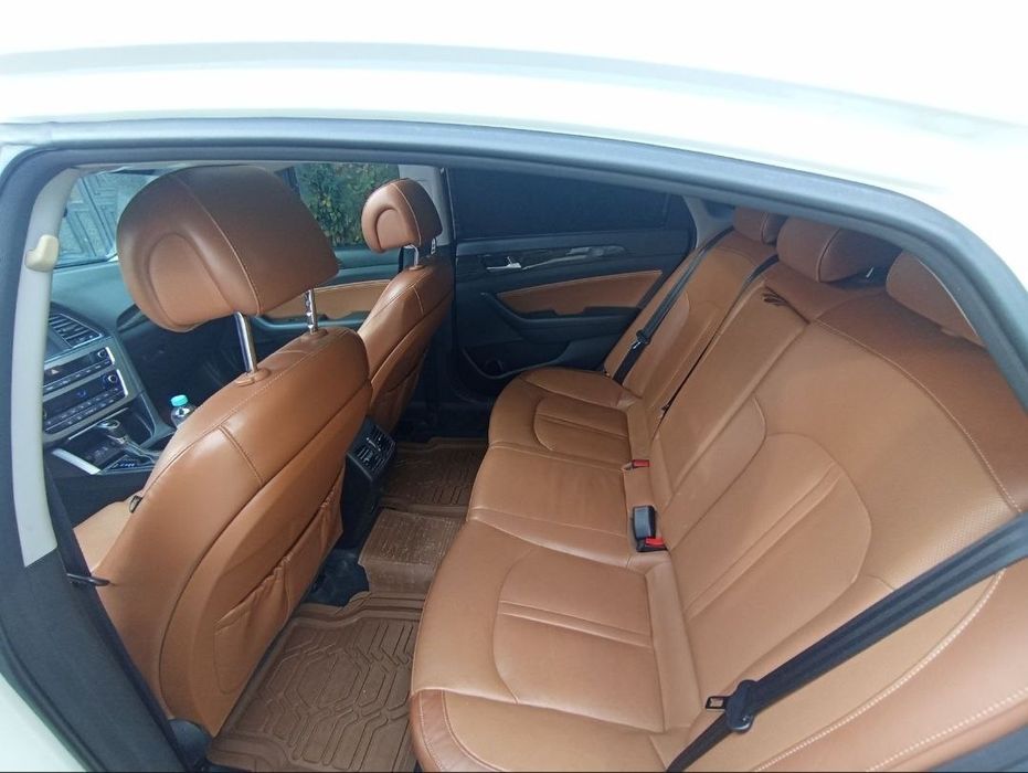 Продаётся Hyundai Sonata 2.4 в идеальномсостоянии.