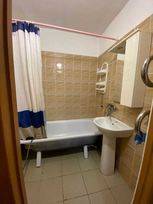 Продам 3 ком. квартиру в мкр.Юбилейный