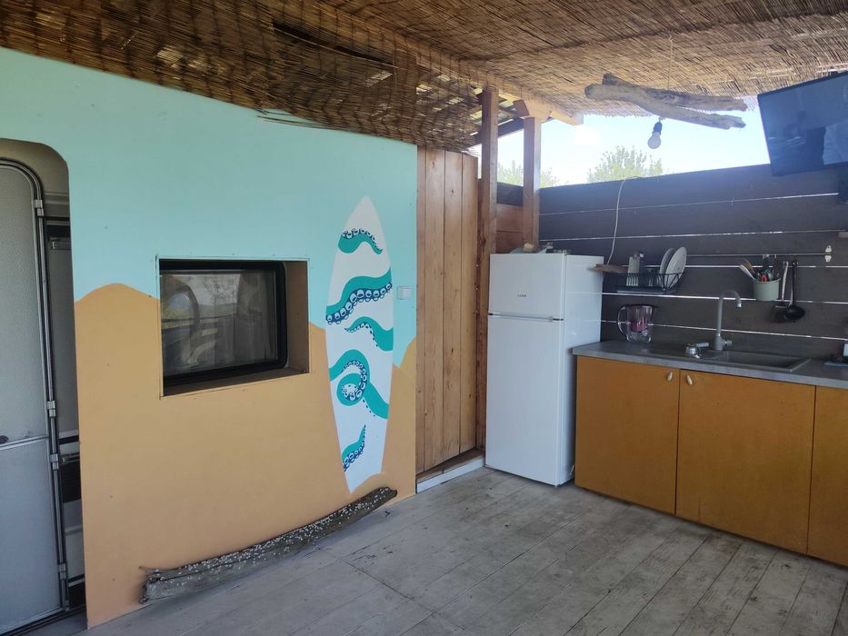 Каравана "Морска" на къмпинг Якото Място - най-добри цени и обстановка