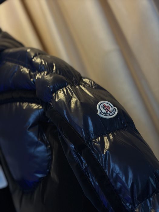 Geaca M.O.N.C.L.E.R negru batman