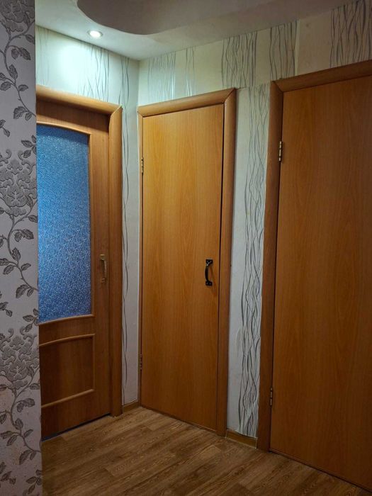 Продажа 3-комнатной квартиры, 20 мкр