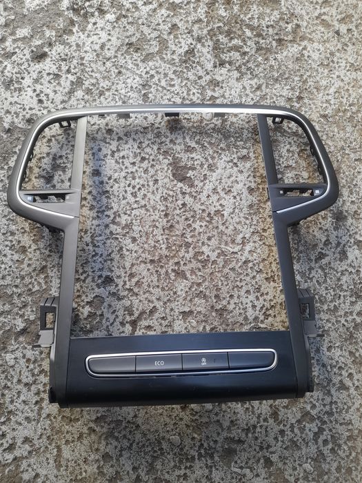 Rama Grila Centrală Aer Trim Navigație Renault Megane 4 Talisman