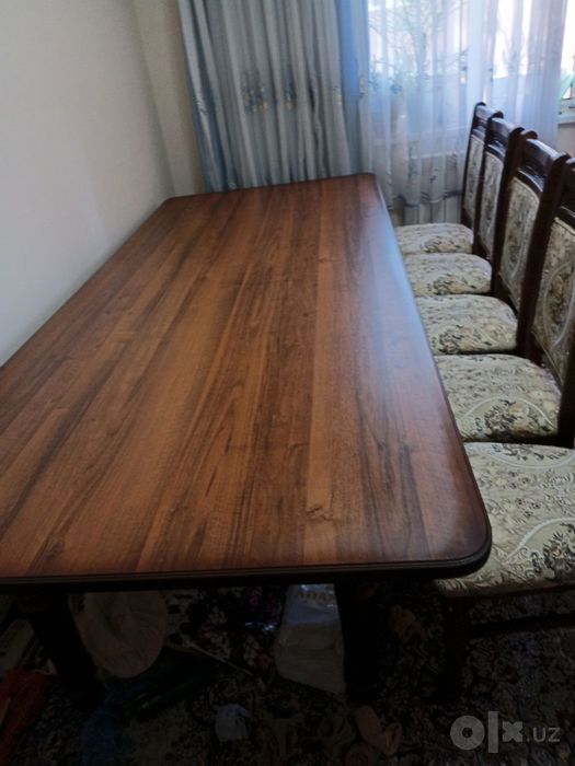 Продам стол и стулья