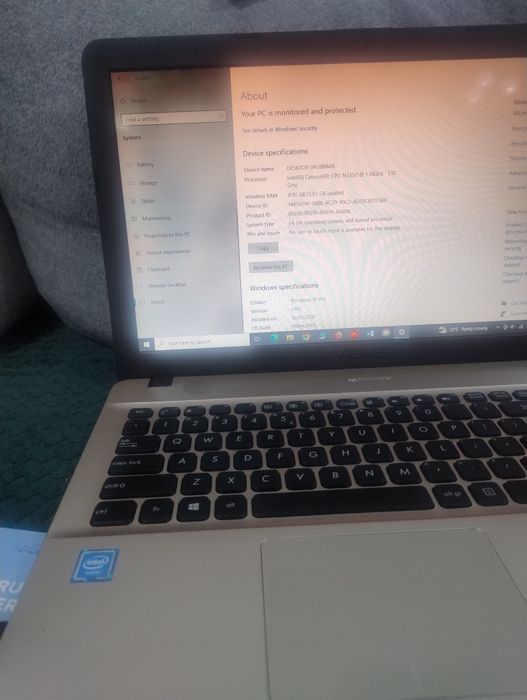 Laptop Asus  Modul X541N