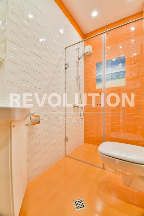 Дава се под наем Тристаен апартамент в София, Център - 110 кв.м за 1450 € - Снимка #8