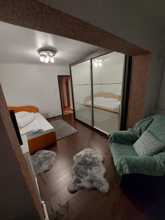 Apartament cu 2 camere decomandat