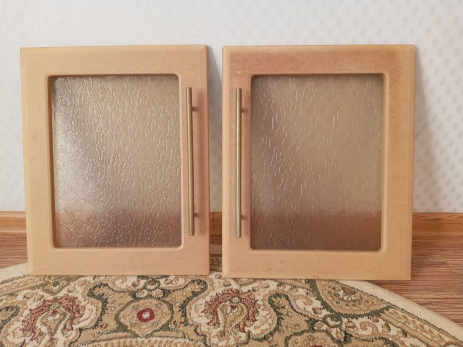 Продам дверца от шкафа