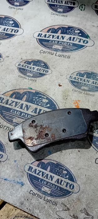 placute fata  renault clio 4