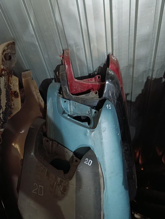 Крыло переднее на Мерседес W201(190)