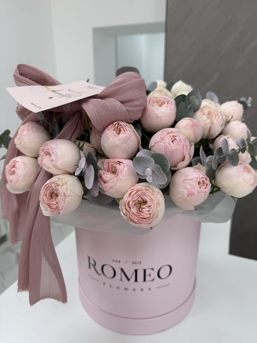 Продам букет в корзине