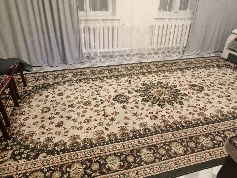 Продается ковер 2.5×5