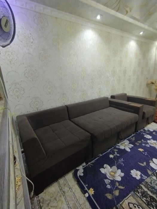 Ugalok, divan ham spalniy ham ugalok qilib ishlatsa bo'ladi