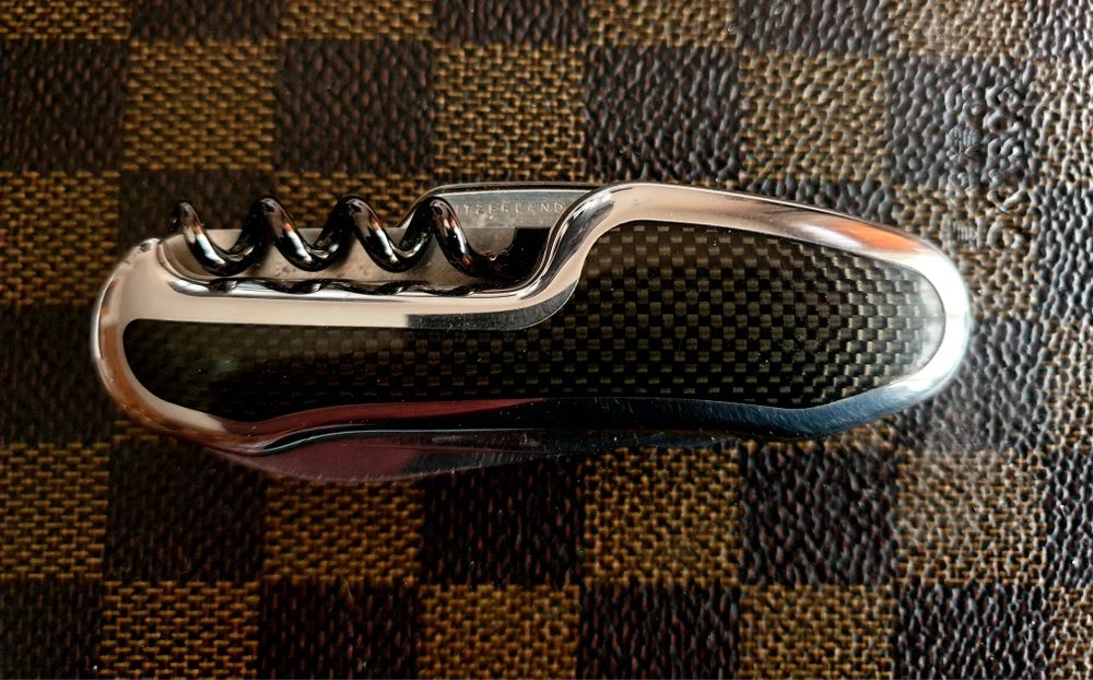 Швейцарско ножче Jorg hysek knife Wenger