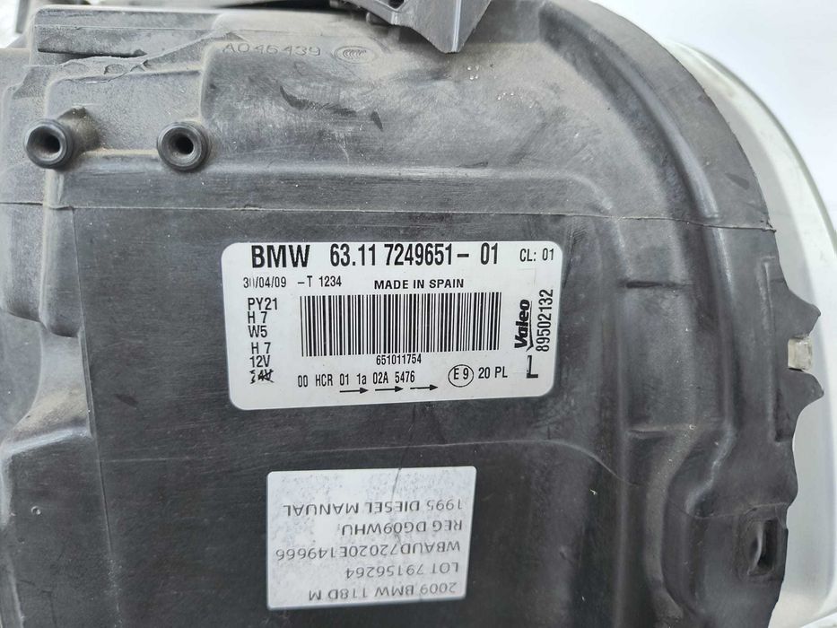 Far Stanga Uk Halogen Bmw 1 E81 E87 2009 / 2007-2011 Cod OEM 63117249651 (5C2)