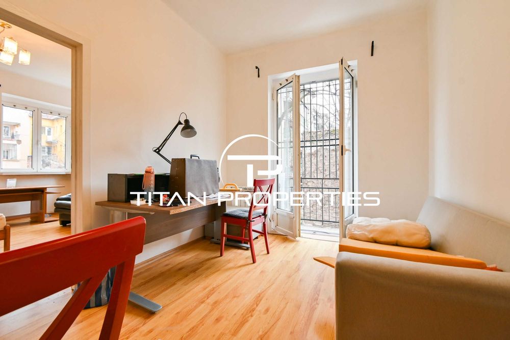 Дава се под наем Тристаен апартамент в София, Център - 85 кв.м за 850 € - Снимка #2