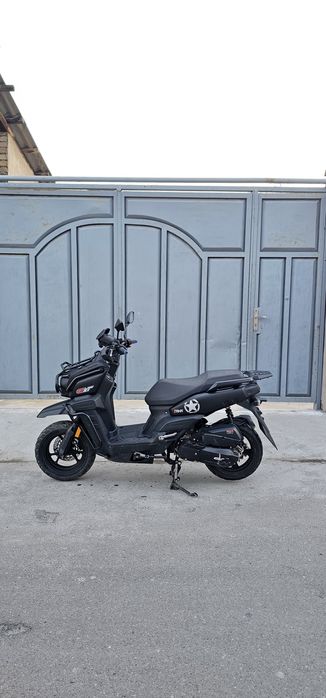 Skuter Tank GST sotiladi xolati zor