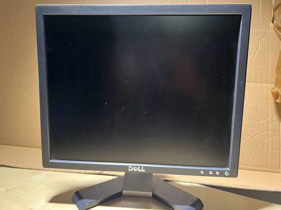 Монитори за компютър 3 бр