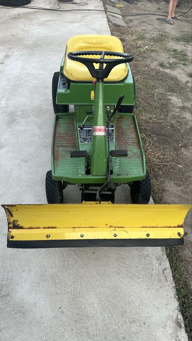 Тракторна косачка JOHN DEERE