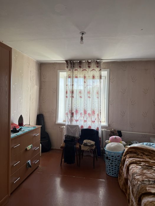 Продам квартиру 3-х комнатную