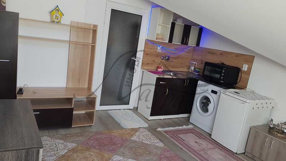 Дава се под наем Едностаен апартамент в Шумен, Пожарната - 30 кв.м за 229.5 € - Снимка #3