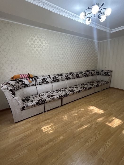Диван  б/у 4 метра