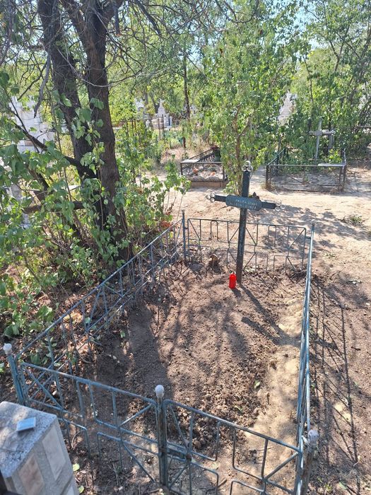 OFERTĂ! Donez (Vand) Loc de veci, parcela 1 A, pozitie Premium, în cimitirul Stefan cel Mare la un pret modest